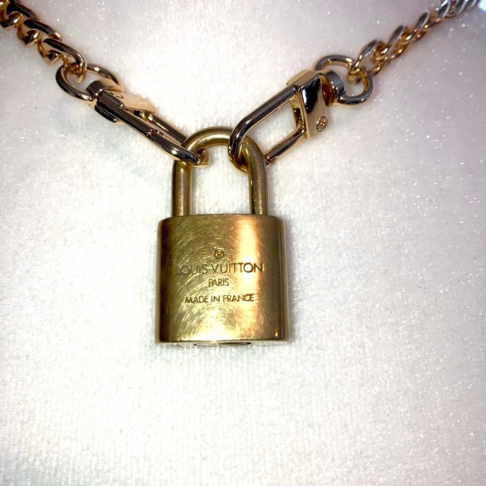 🔑LOUIS VUITTON🔑Gold Lock #318 w/Hold Unbranded Chain - Picture 6 of 14